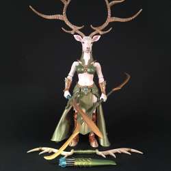 Mythic Legions Xylona figure