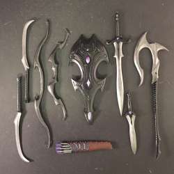 Mythic Legions Vampire Weapons figure