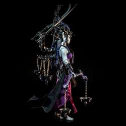 Mythic Legions Illythia figure