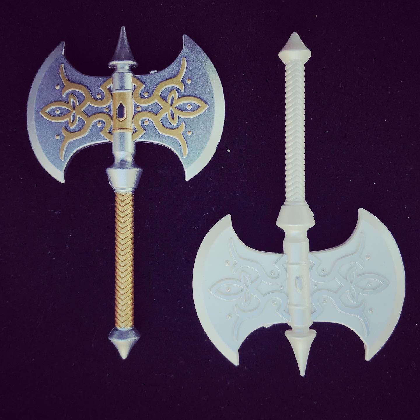Knight Axe Mythic Legions weapon