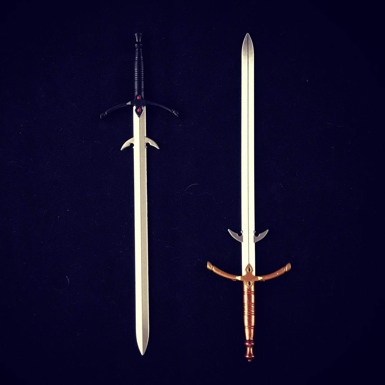 Zweihänder Sword Mythic Legions weapon